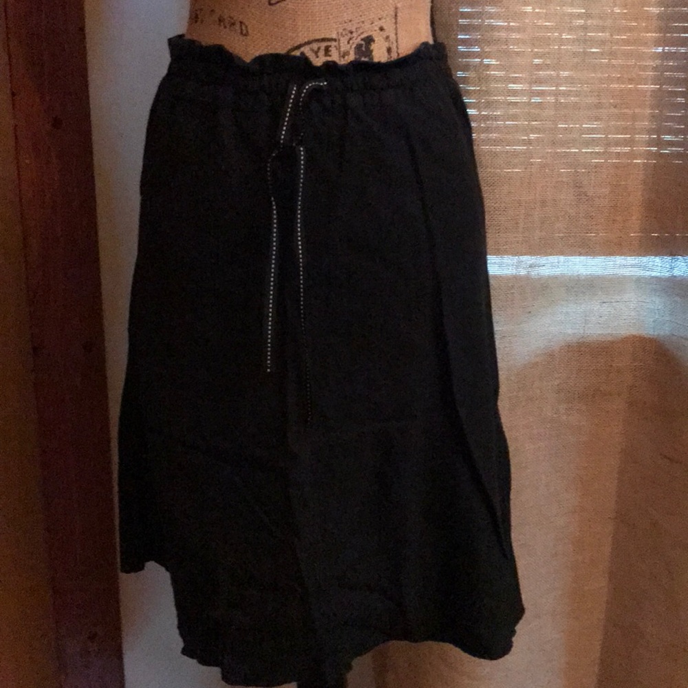 Cute H&M linen blend skirt